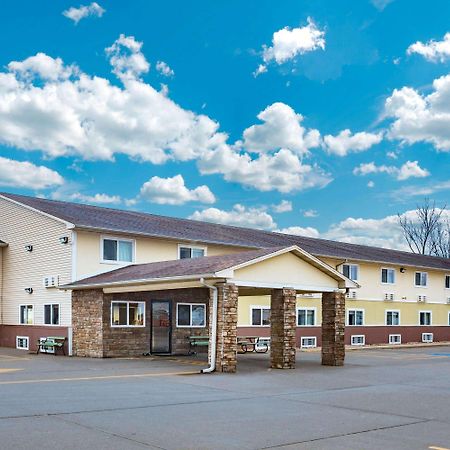 Super 8 By Wyndham Fort Madison Exterior foto